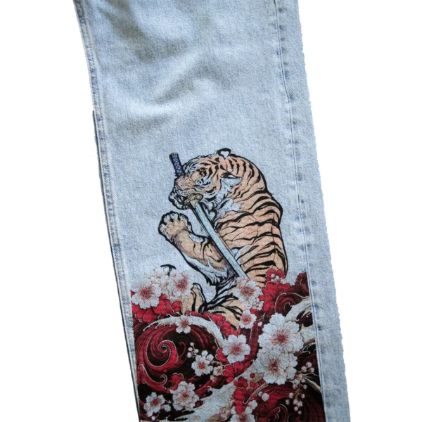 Tiger-Bloom-pants-leftFoot